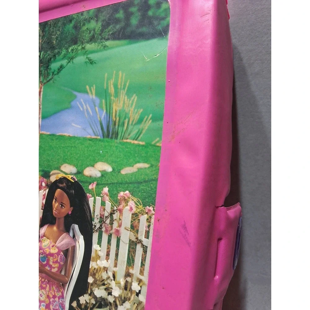 Vintage 1989 Mattel Pink BARBIE Doll Storage Case With Handle